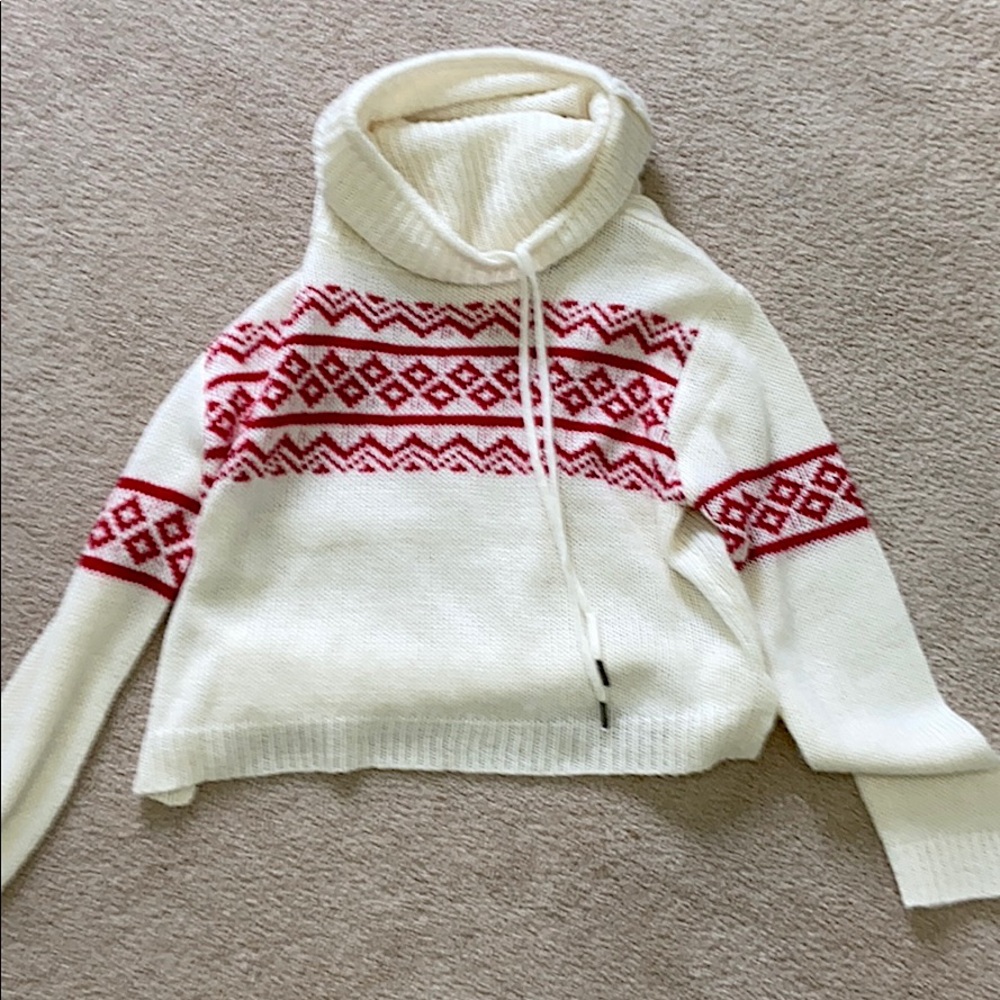 Turtle Neck Sweater!!